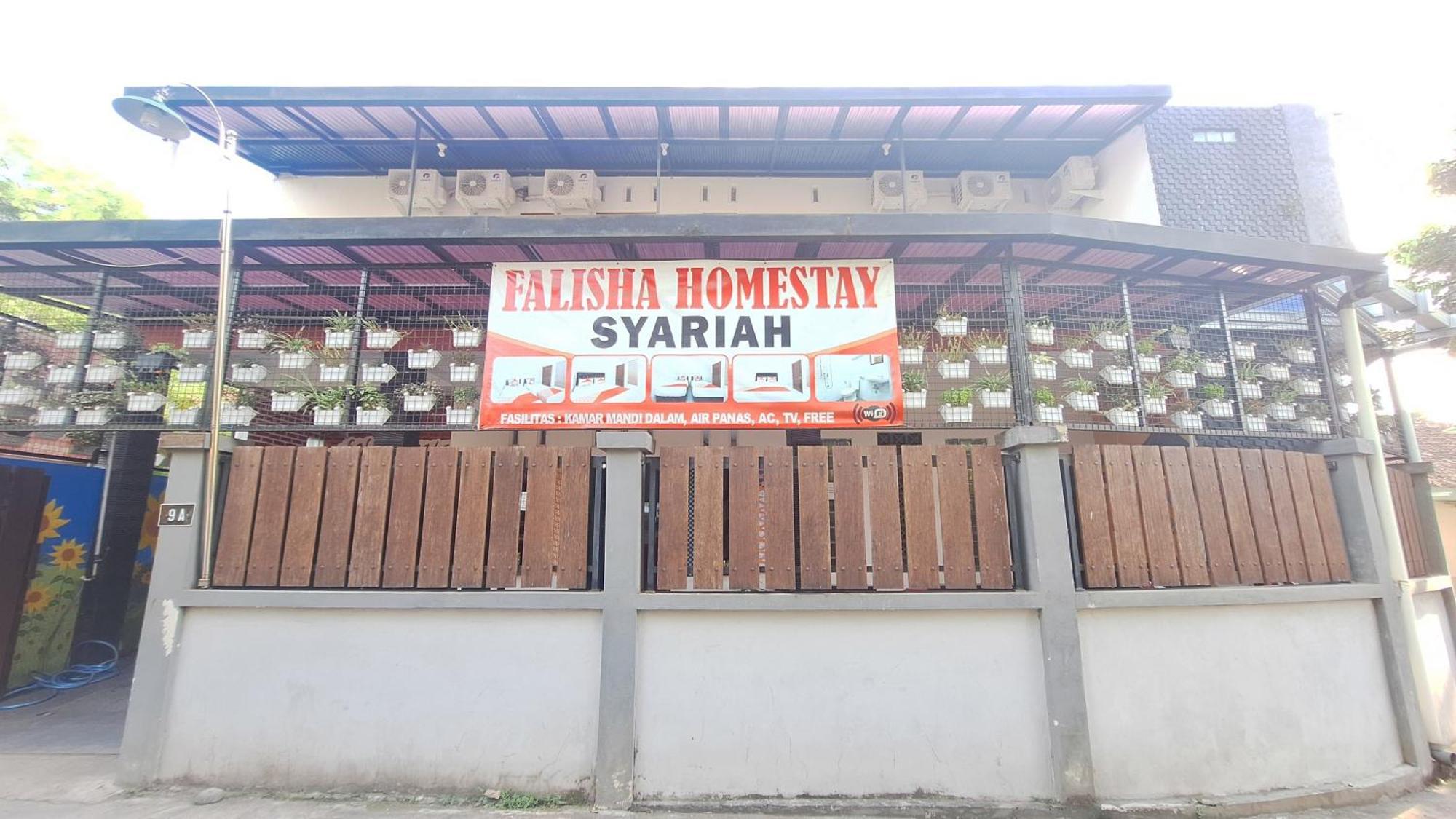 Reddoorz Syariah At Falisha Umy Ngabean Exterior photo